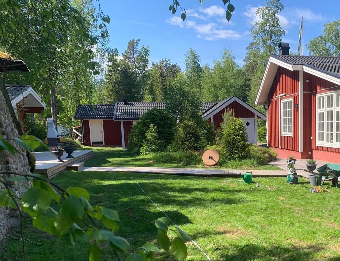 Carpe Diem Guest Cottage Östhammar Esterno foto