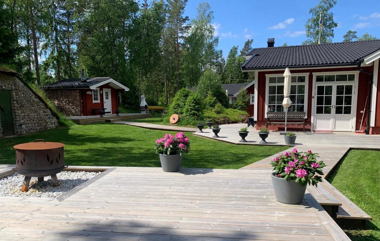 Carpe Diem Guest Cottage Östhammar Esterno foto